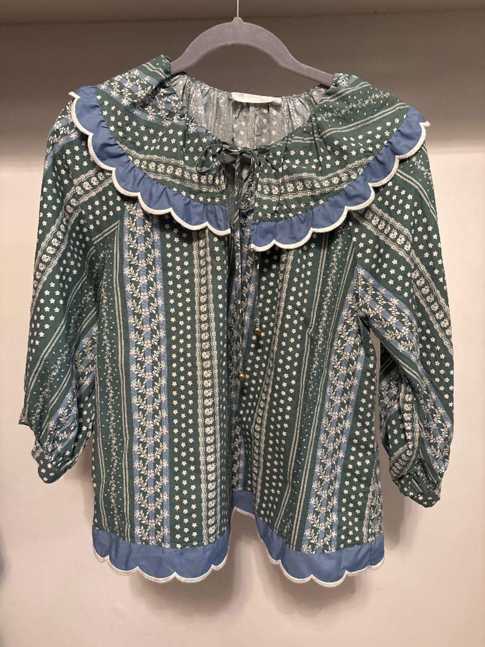 Kaylyn x blue green ruffle color boutique top medium